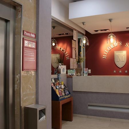 Aparthotel Milord'S Suites Benidorm Esterno foto