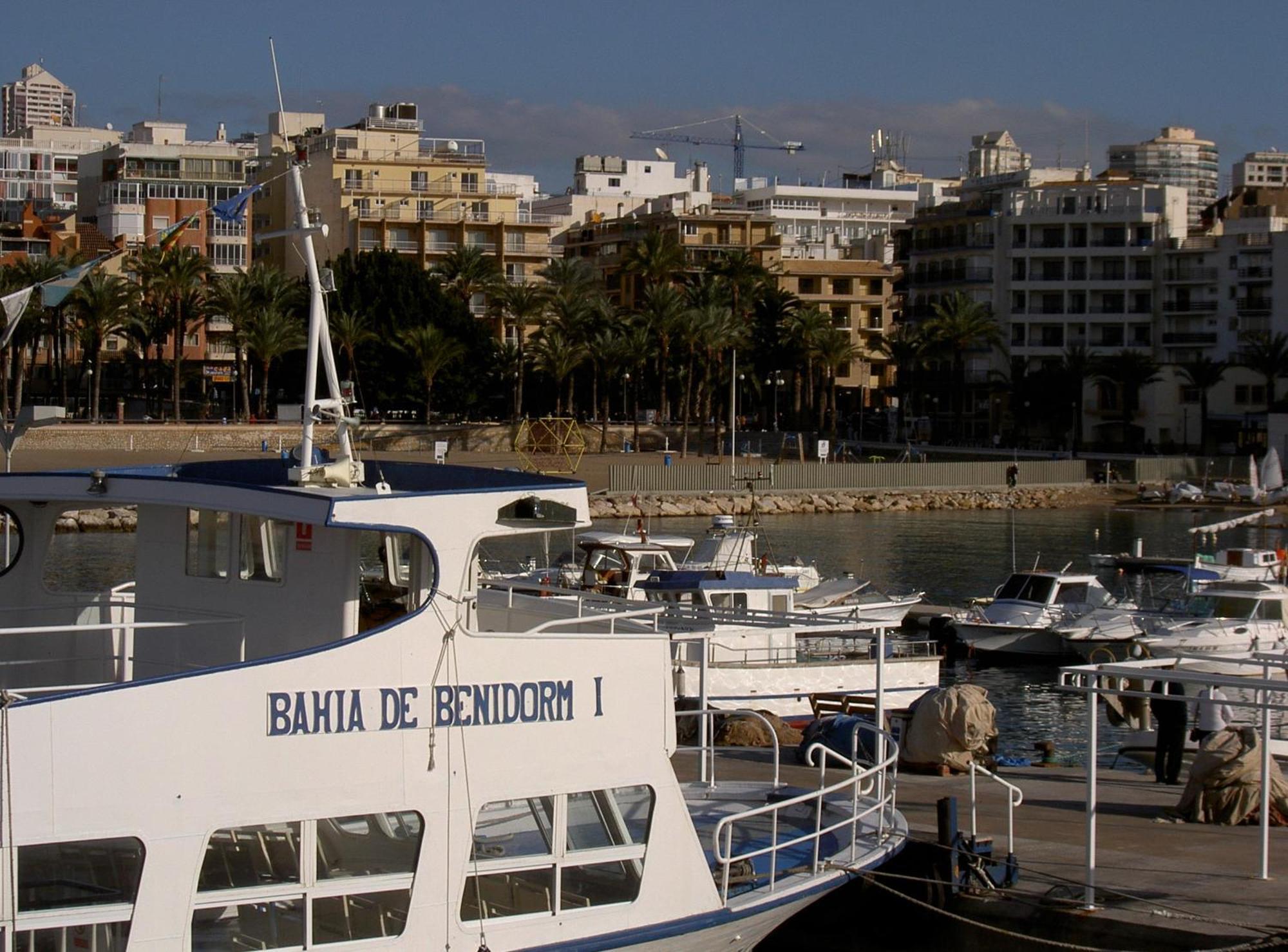 Aparthotel Milord'S Suites Benidorm Esterno foto