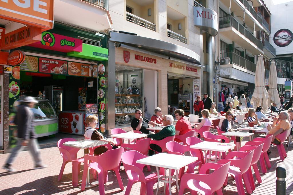Aparthotel Milord'S Suites Benidorm Esterno foto