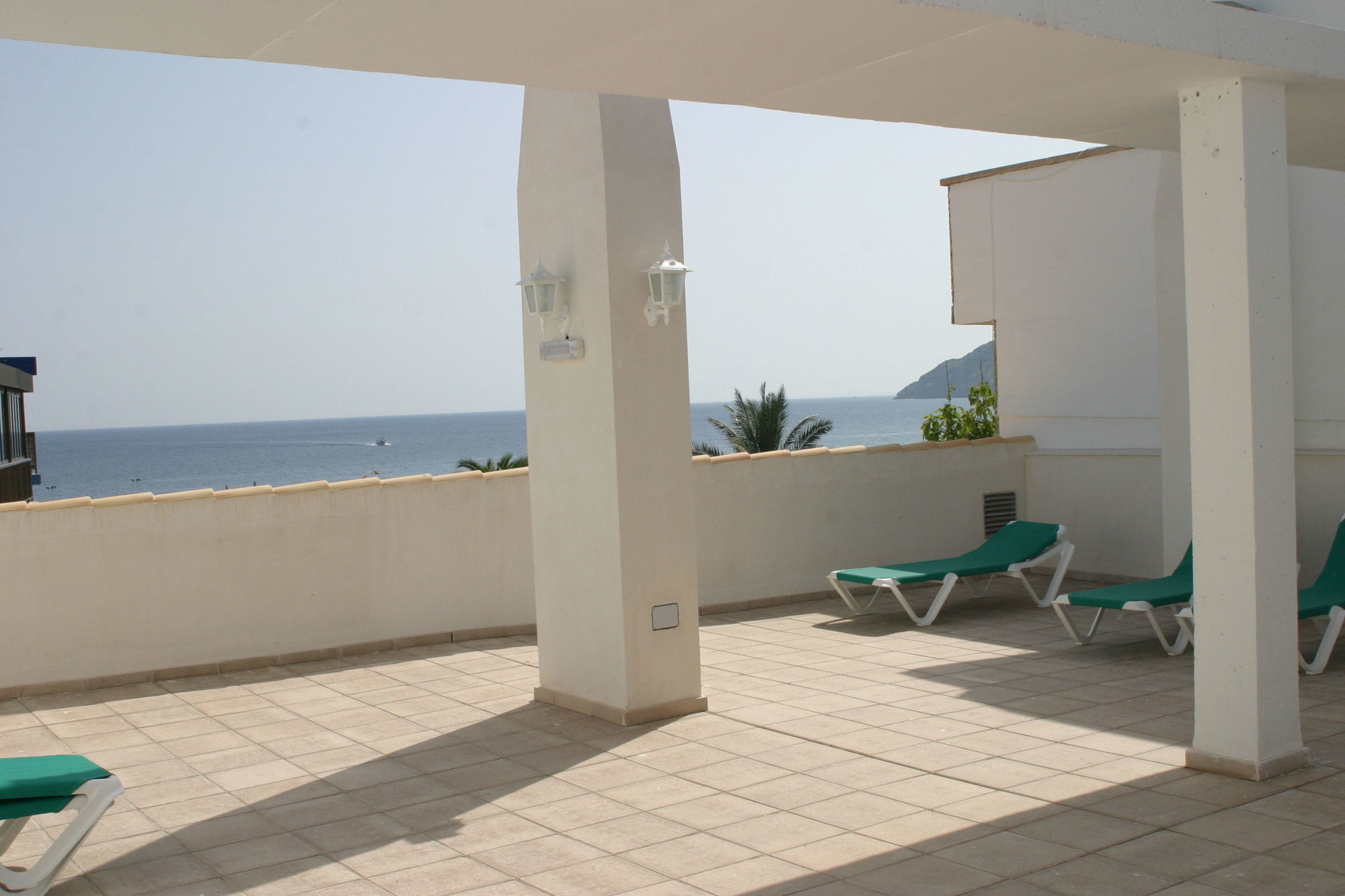 Aparthotel Milord'S Suites Benidorm Esterno foto