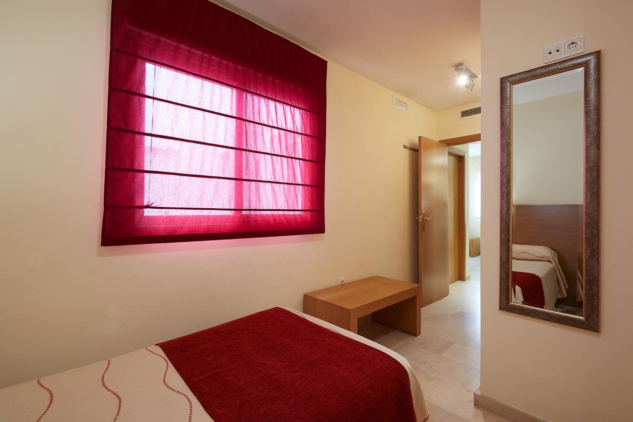 Aparthotel Milord'S Suites Benidorm Esterno foto